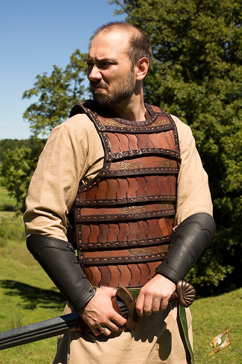 Pettorina lamellare Celtic, cuoio Larp/Grv