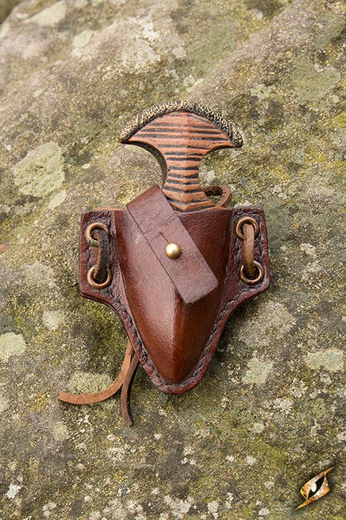 Push Dagger & Holder Larp/Grv