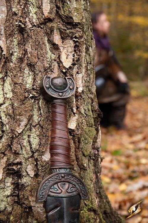 Battleworn Celtic Leaf Sword - 60 cm Larp/Grv