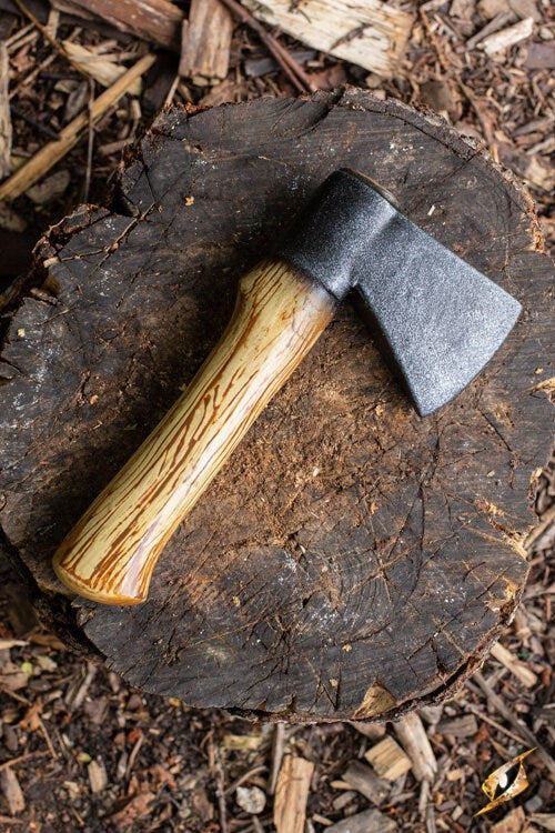 Woodsman Throwing Axe Larp/Grv