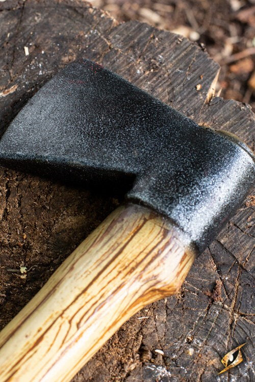 Woodsman Throwing Axe Larp/Grv